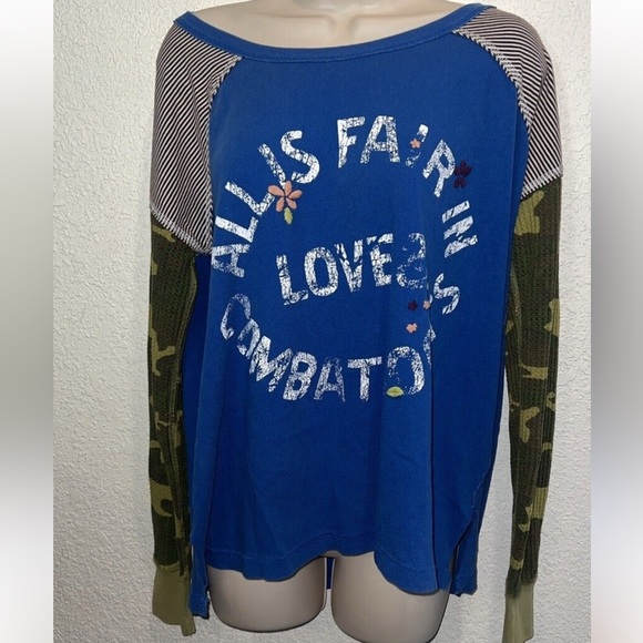 Free People  All Is Fair In Love and Combat Boots Long Sleeve Oversized Tee - Picture 4 of 7